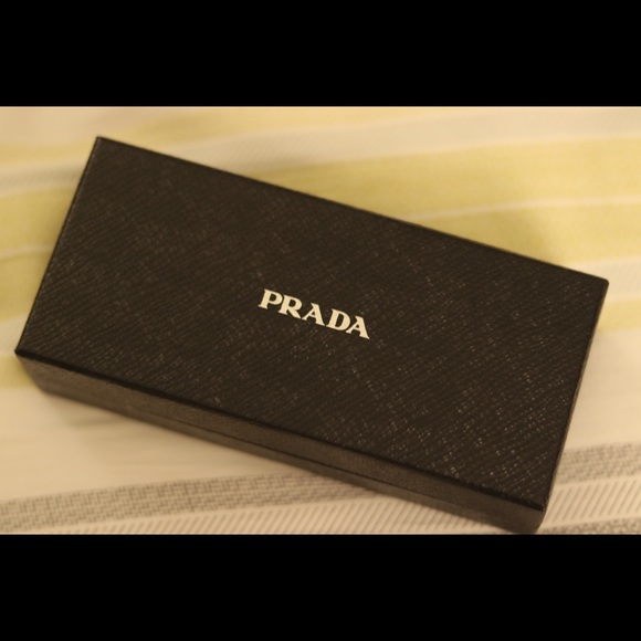 Prada eyeglasses PR 14RV - Picture 2 of 6